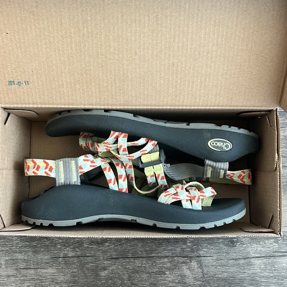 Chaco | Women's Classic Sandal | 6 - Picture 5 of 6